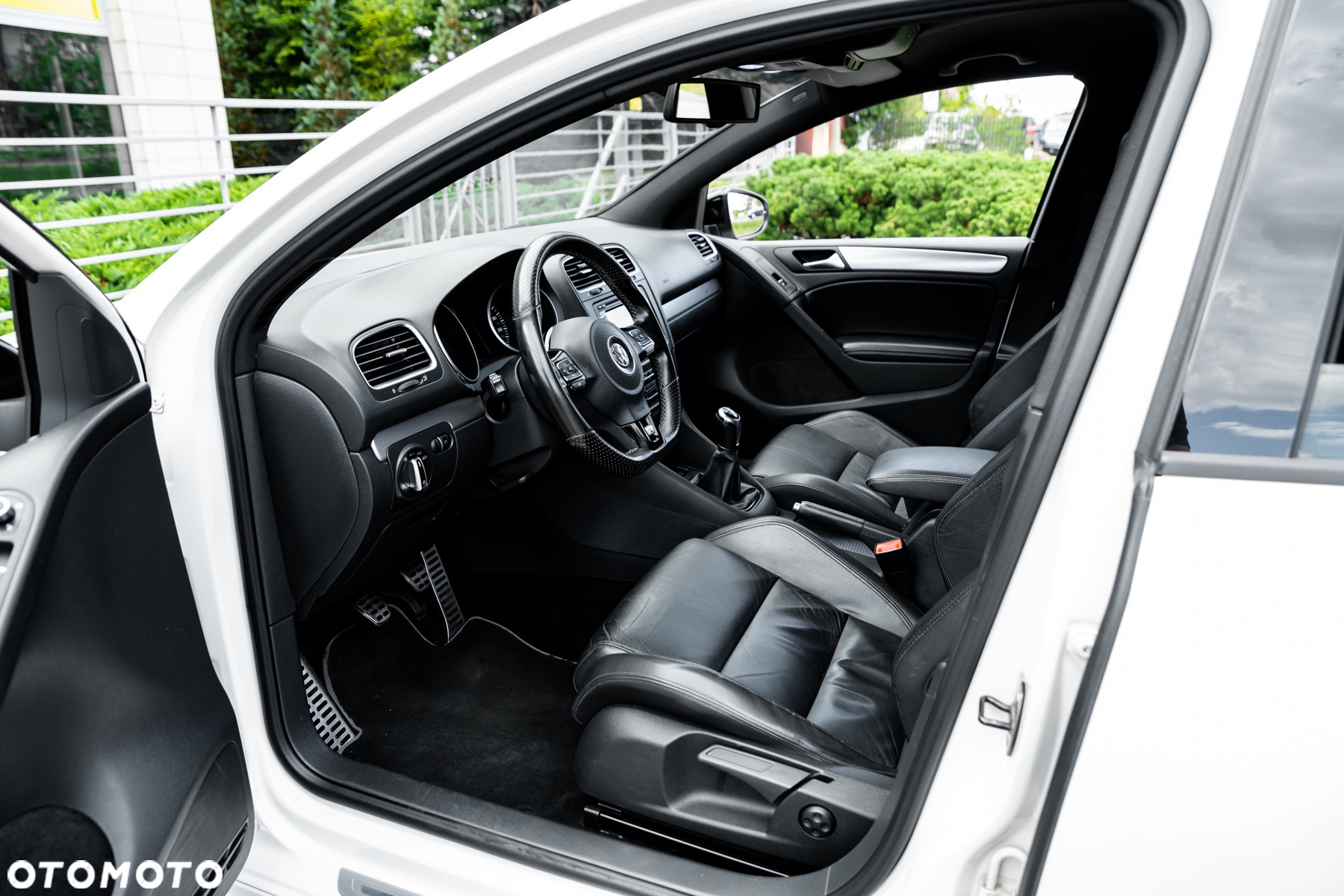 Volkswagen Golf VI 2.0 TSI 4Mot R - 18