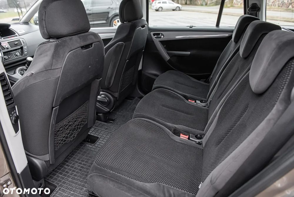 Citroën C4 Picasso - 23