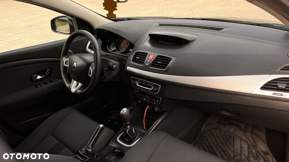 Renault Megane 1.6 16V Dynamique - 9