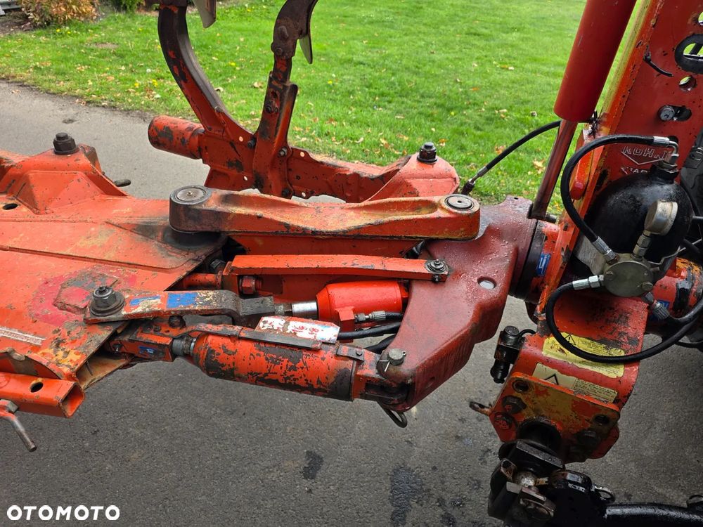 Kuhn VARI MASTER 120 - 6