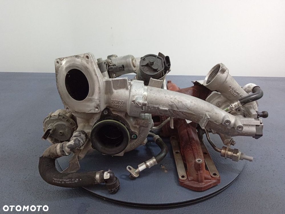 BMW 7 G11 G12 3.0d B57 TURBOSPRĘŻARKI BITURBO 8596261 8596263 - 2