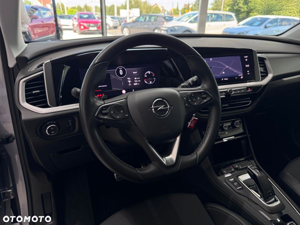 Opel Grandland 1.2 T Business Elegance S&S - 8