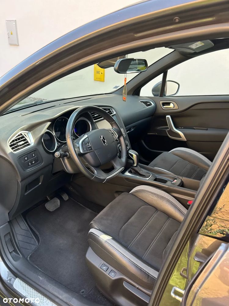 DS Automobiles DS 4 - 8