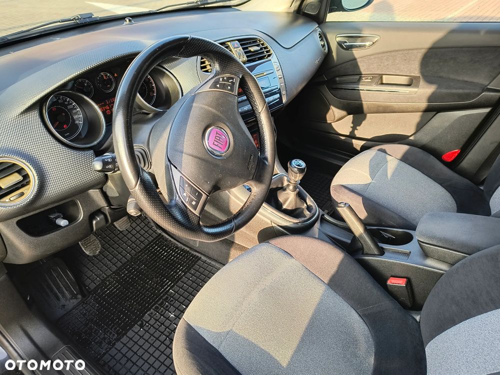Fiat Bravo 1.4 T-JET 16V Emotion - 19