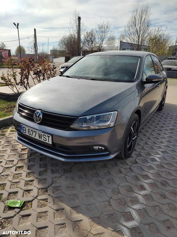 Volkswagen Jetta 1.2 TSI Comfortline - 2