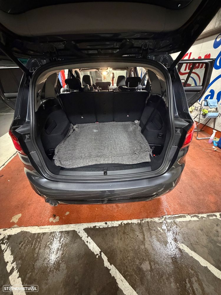 BMW 216 Gran Tourer d 7L Line Sport - 8