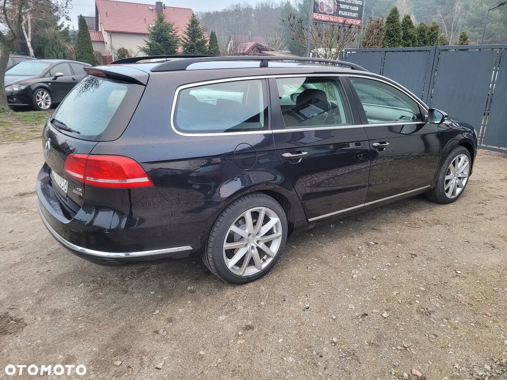 Volkswagen Passat 1.6 TDI Comfortline - 5