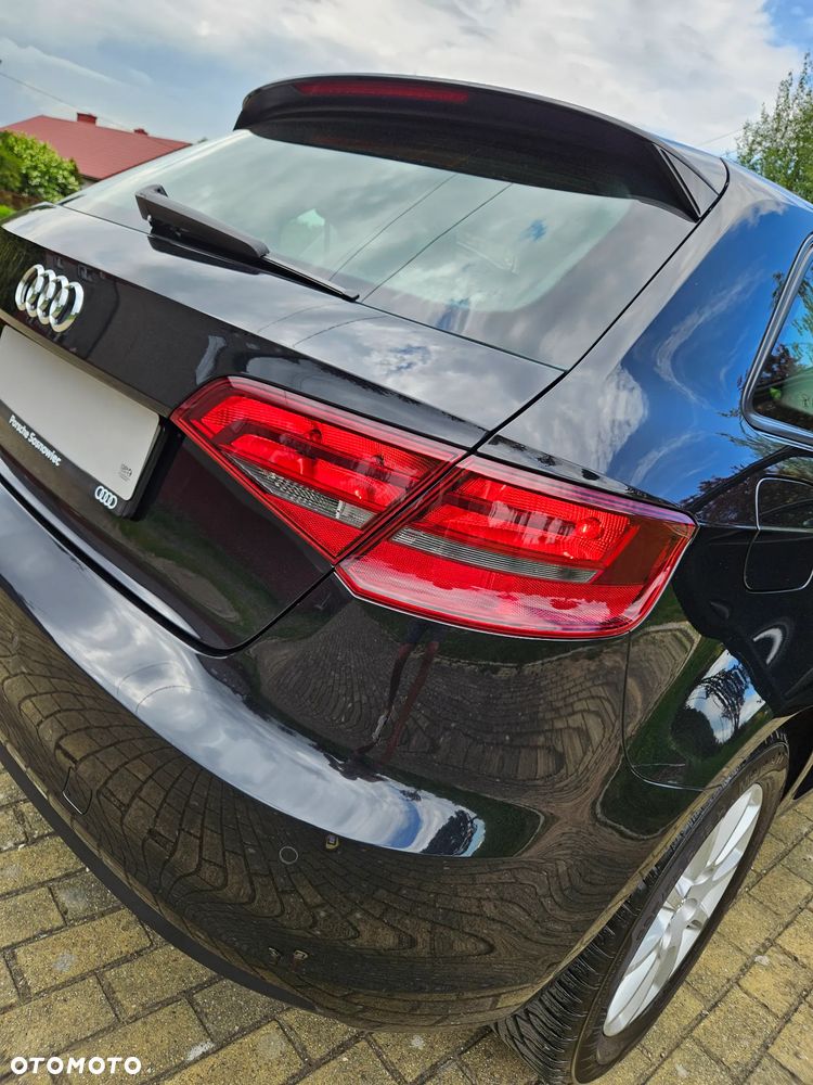 Audi A3 Sportback 1.6 TDI Attraction - 34