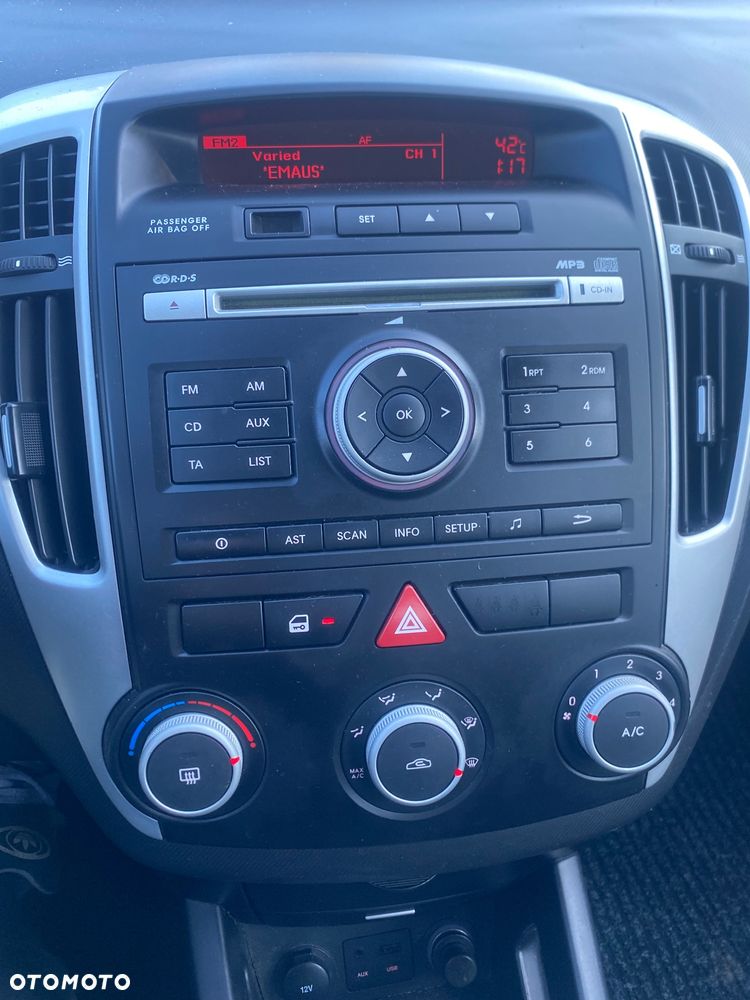 Kia Ceed 1.6 Crdi Comfort - 8