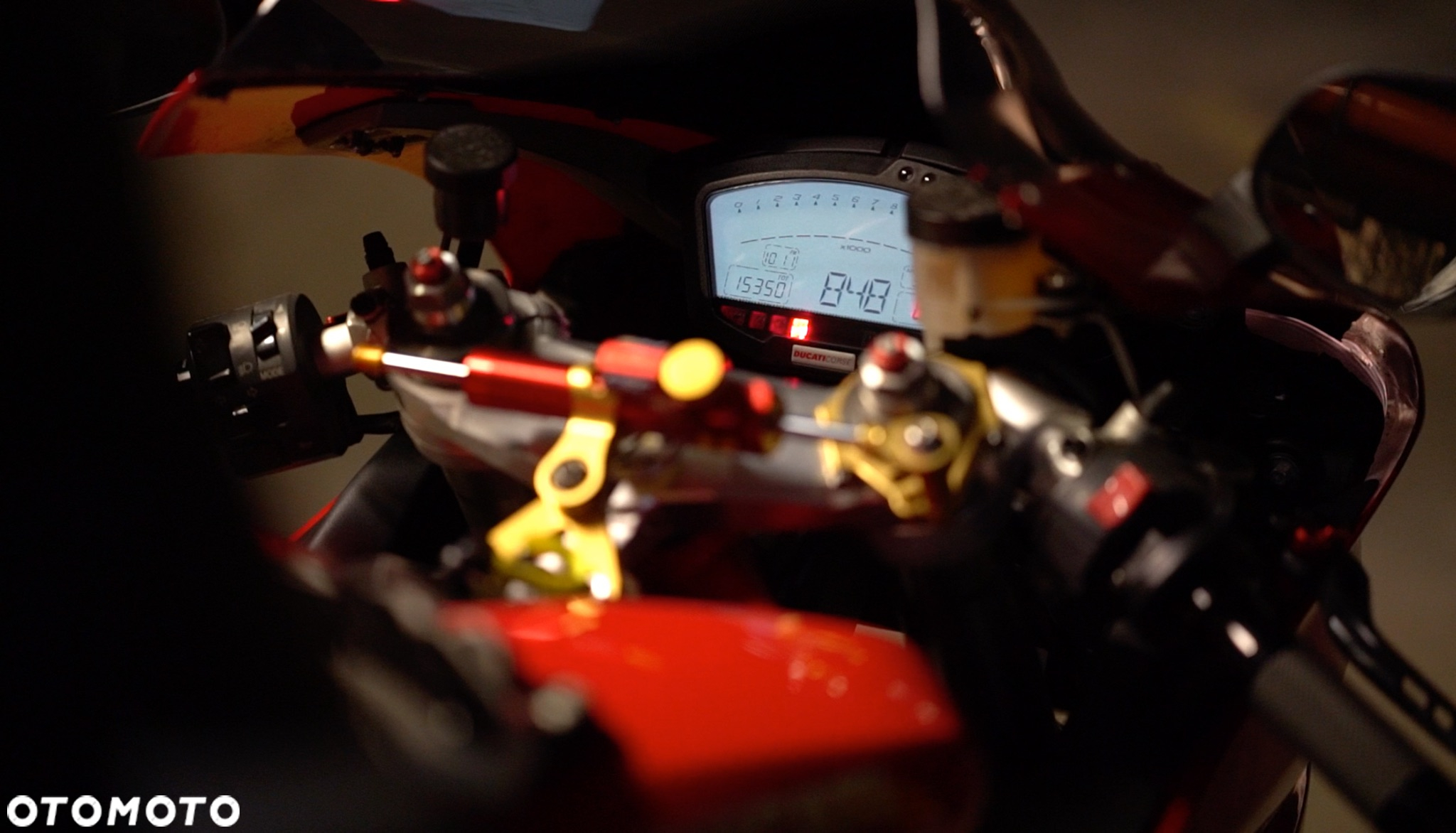 Ducati 848 - 2