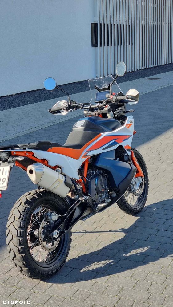 KTM Adventure - 11