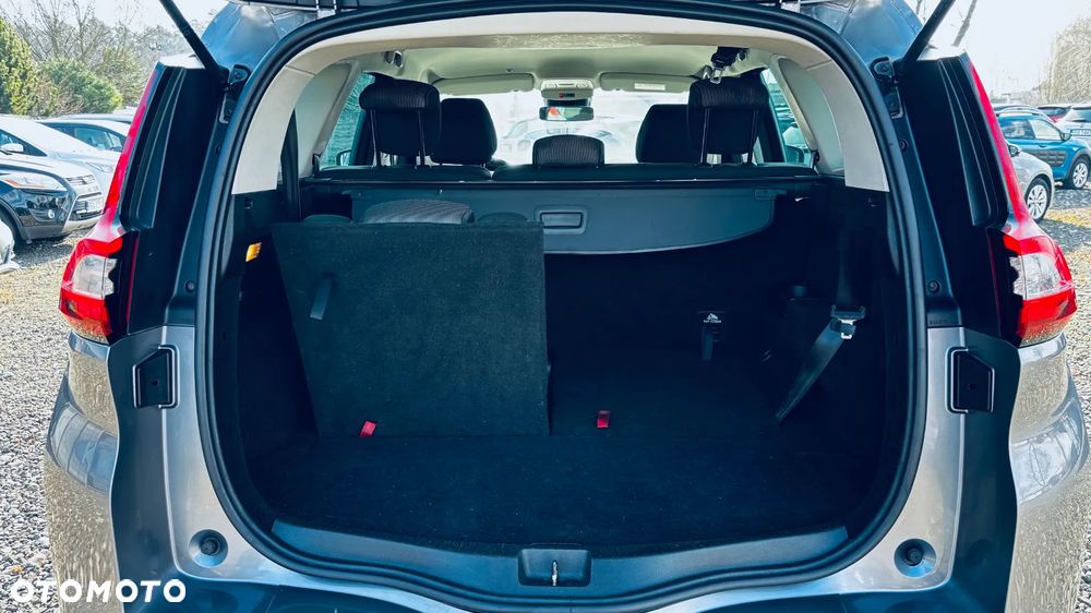 Renault Grand Scenic Gr 1.3 TCe Energy Bose - 22