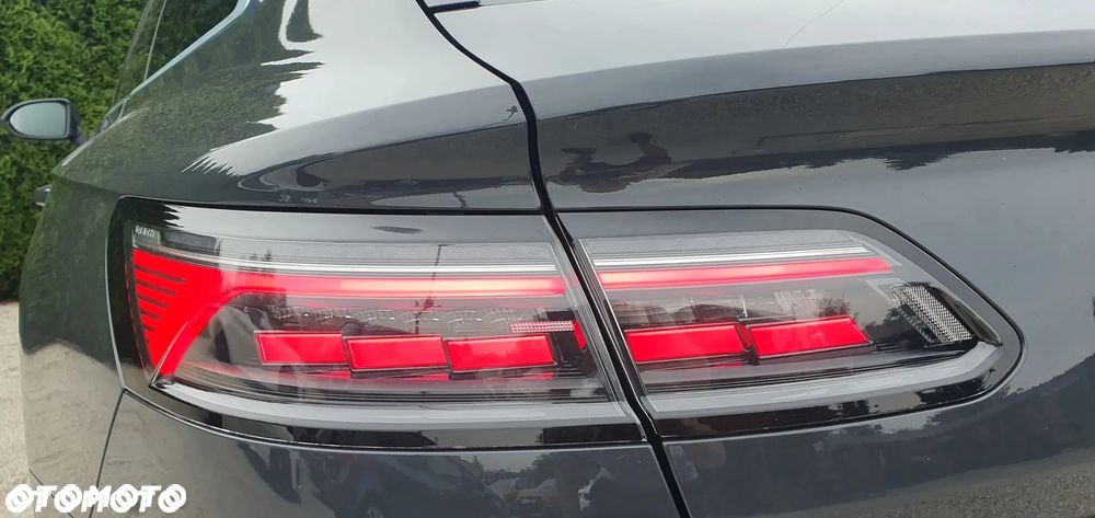 Volkswagen Arteon 2.0 TSI DSG R-Line Edition - 8