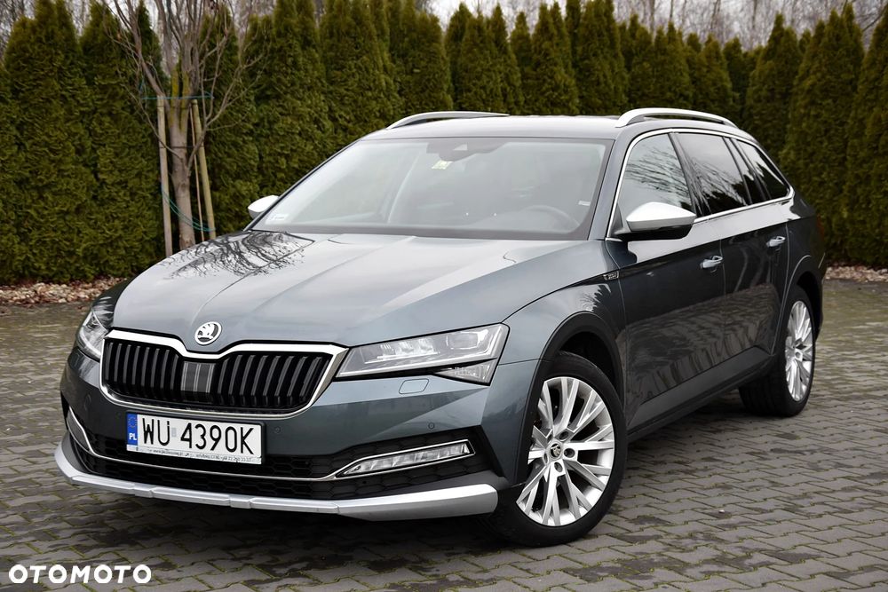 Skoda Superb 2.0 TDI 4x4 DSG Scout - 5