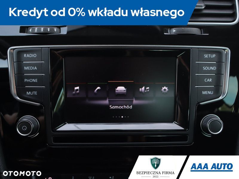 Volkswagen Golf - 14