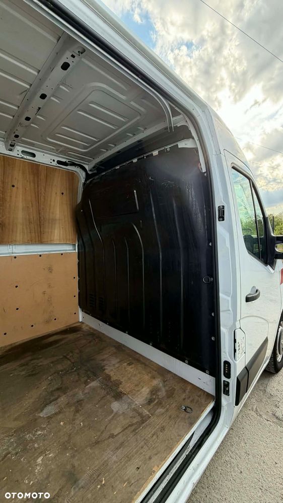 Renault MASTER L2H2 / 2.3 DCI / KLIMA / NAVI / SPROWADZONY / 2SZT - 10
