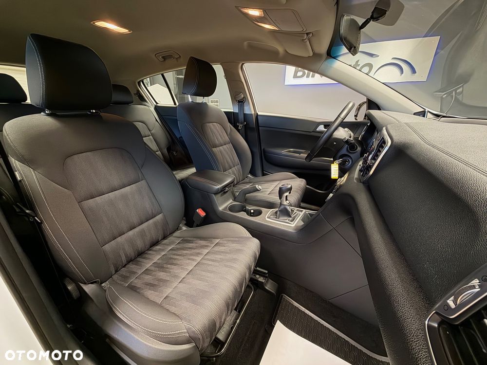 Kia Sportage 1.6 GDI M 2WD - 19