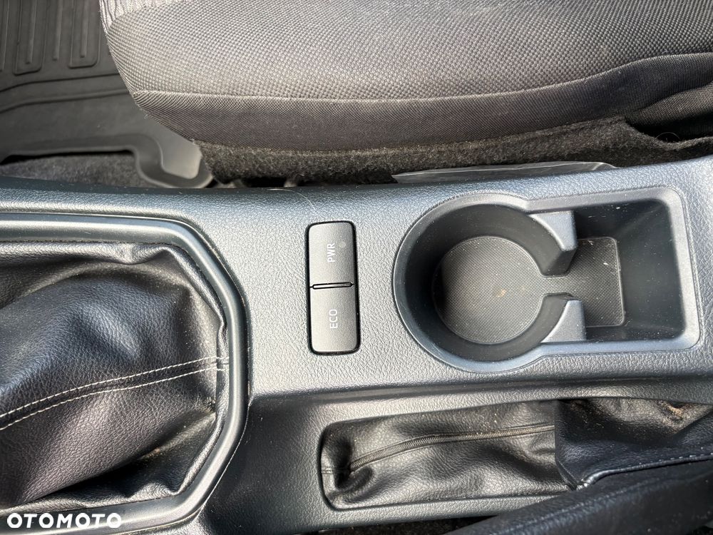 Toyota Hilux 2.4 D-4D Double Cab DLX 4x4 - 8