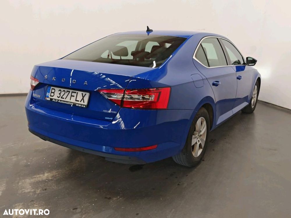 Skoda Superb - 2