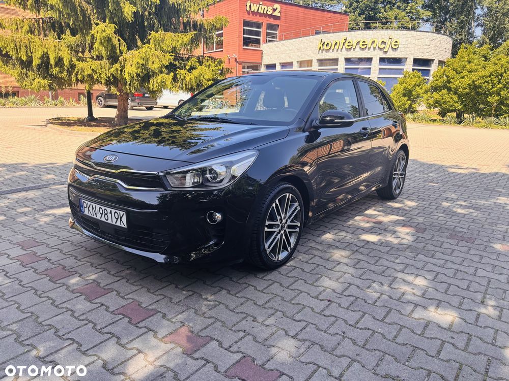 Kia Rio - 1