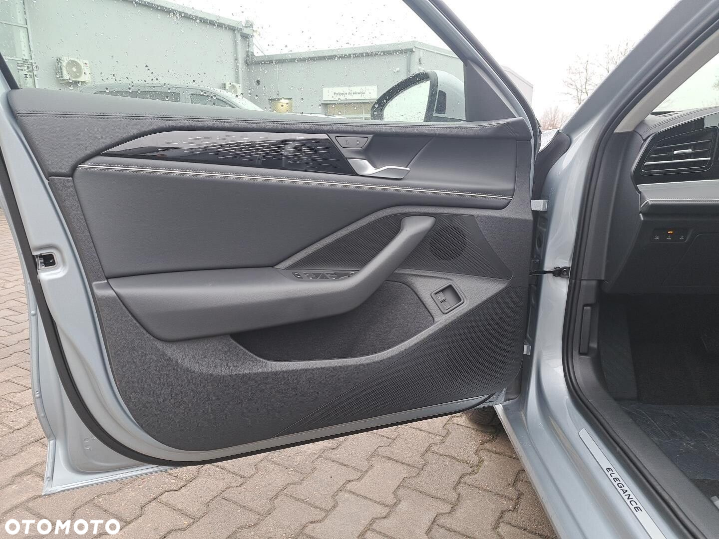Volkswagen Passat - 10