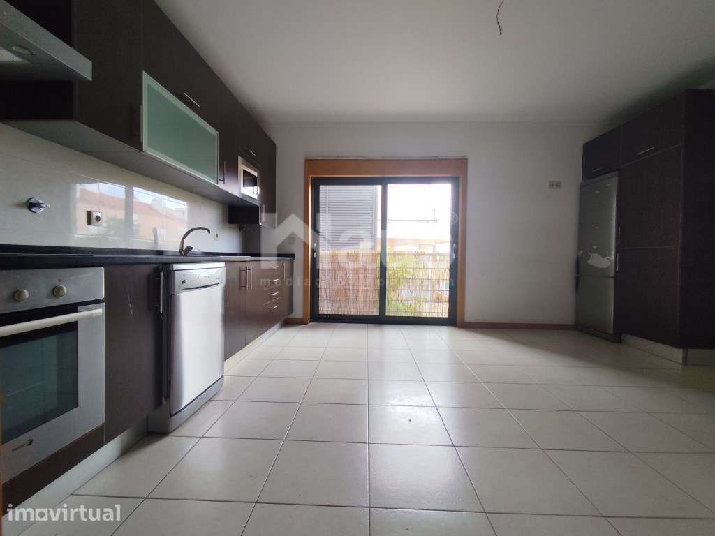 T3 Vila Serena parqueamento e garagem - Grande imagem: 4/14