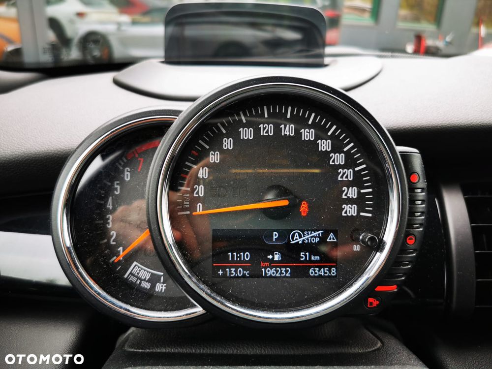 MINI Cooper Standard - 28