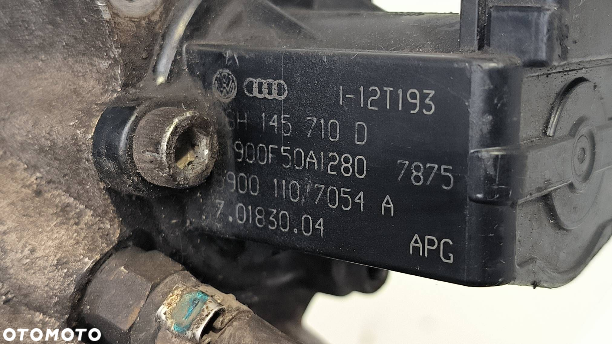 ZAWÓR EGR AUDI A4 B8 06H145710D - 3