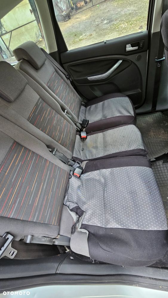 Ford Focus C-Max - 11