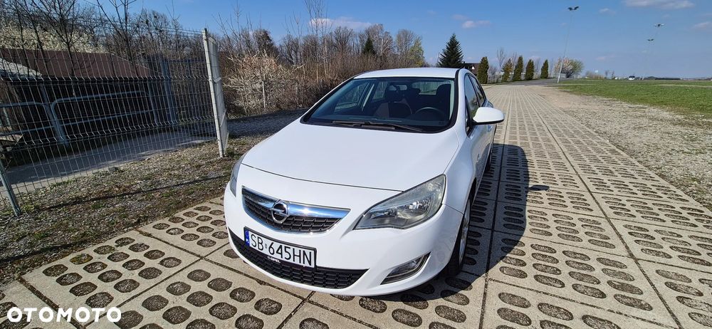Opel Astra 1.4 ecoFLEX - 13