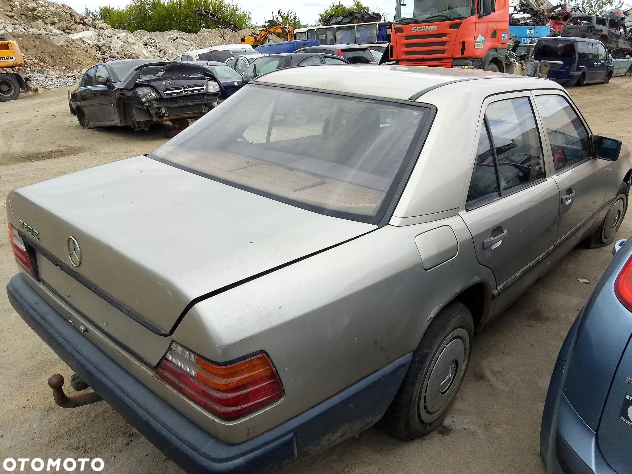 MERCEDES-BENZ W124 2.3E 1987R - CZĘŚCI !!! - 6