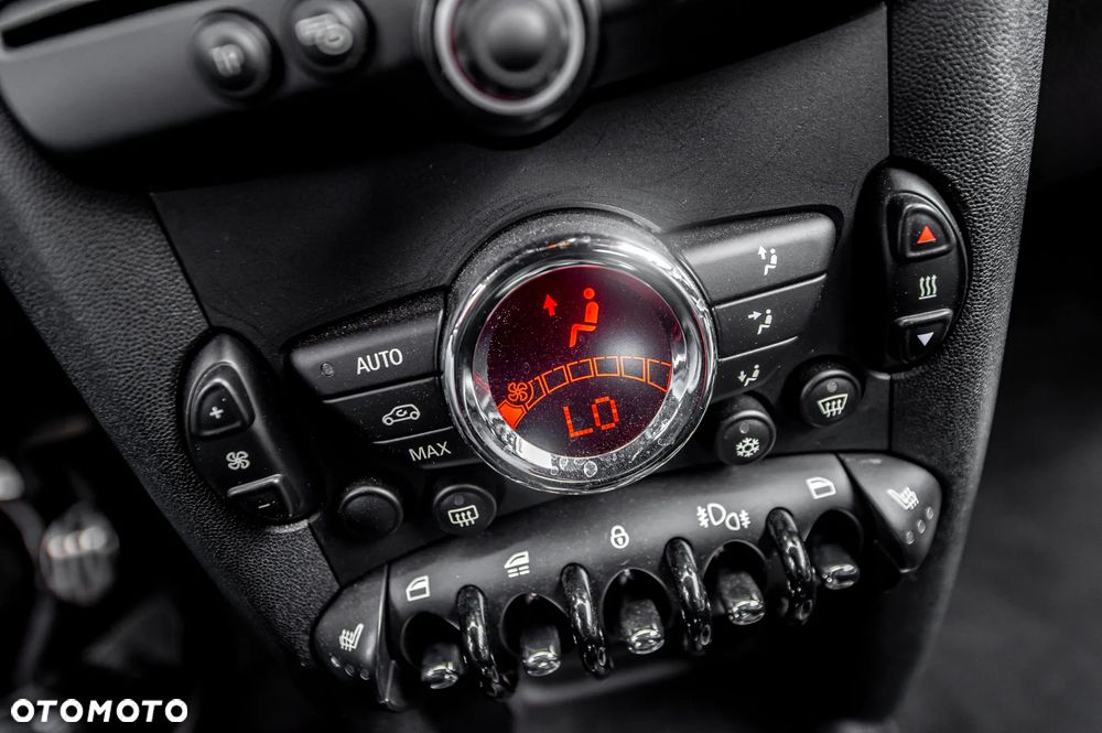 MINI Cooper S Highgate - 29