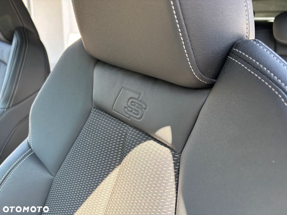 Audi Q4 e-tron 50 77kWh Quattro S Line - 10
