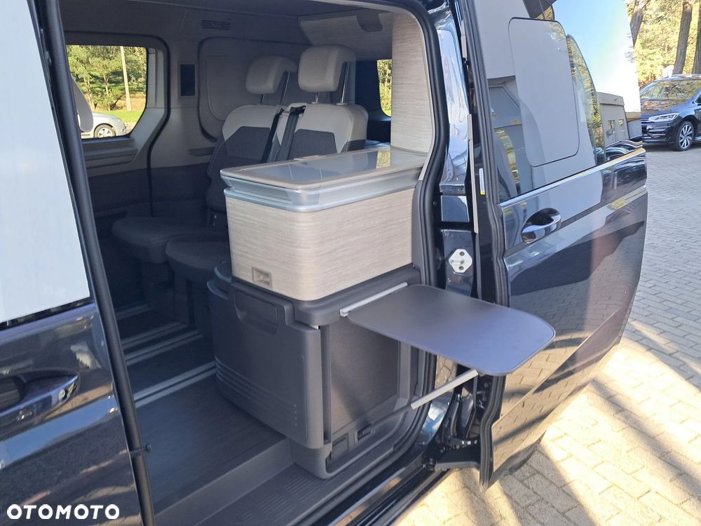 Volkswagen Multivan - 21