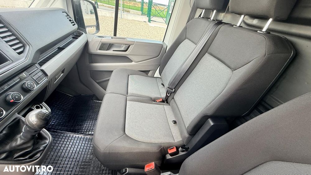 Volkswagen Crafter 3.5 CD Bena L4 FWD 103kW - 11