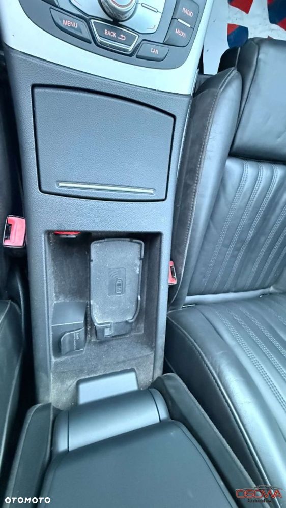 Audi A6 Avant 2.0 TDI Ultra DPF S tronic - 34