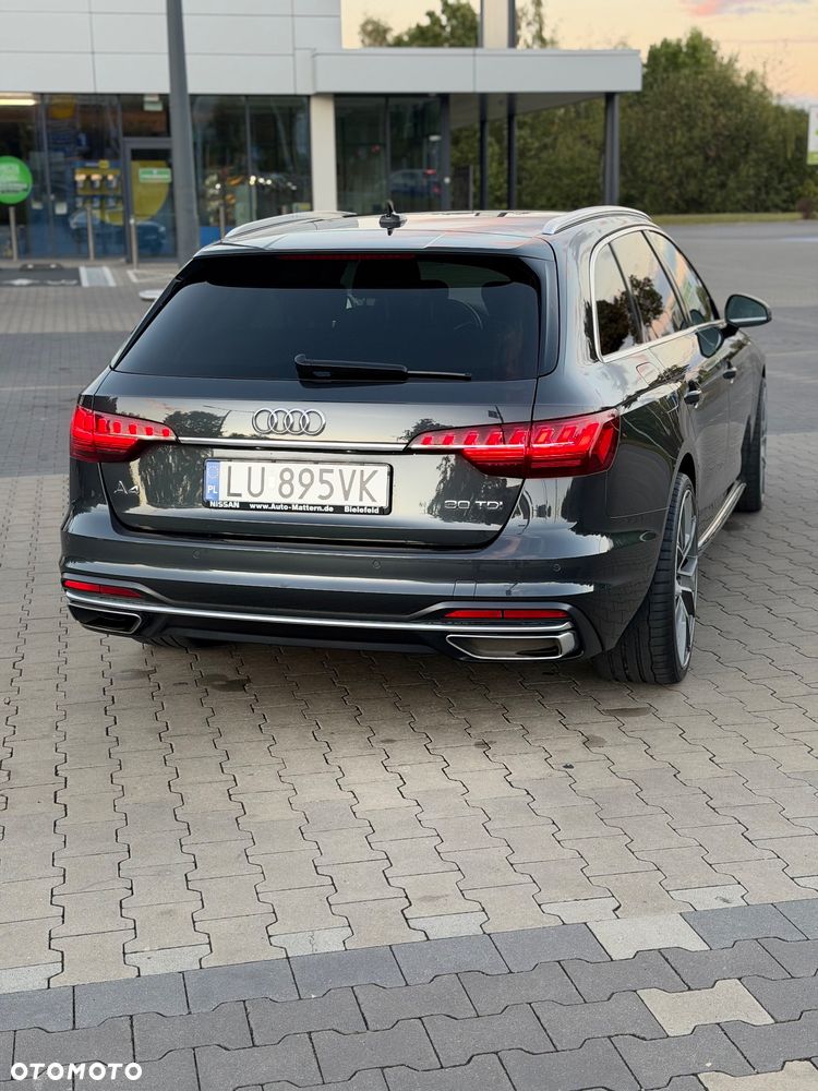 Audi A4 Avant 30 TDI S tronic advanced - 26