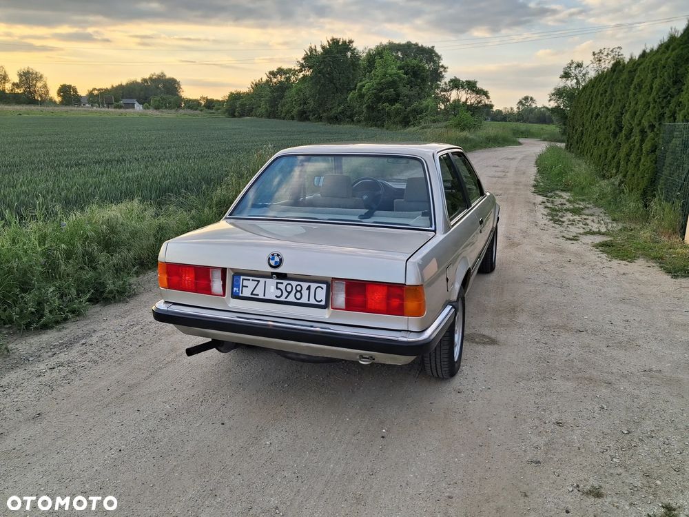 BMW Seria 3 316 - 9