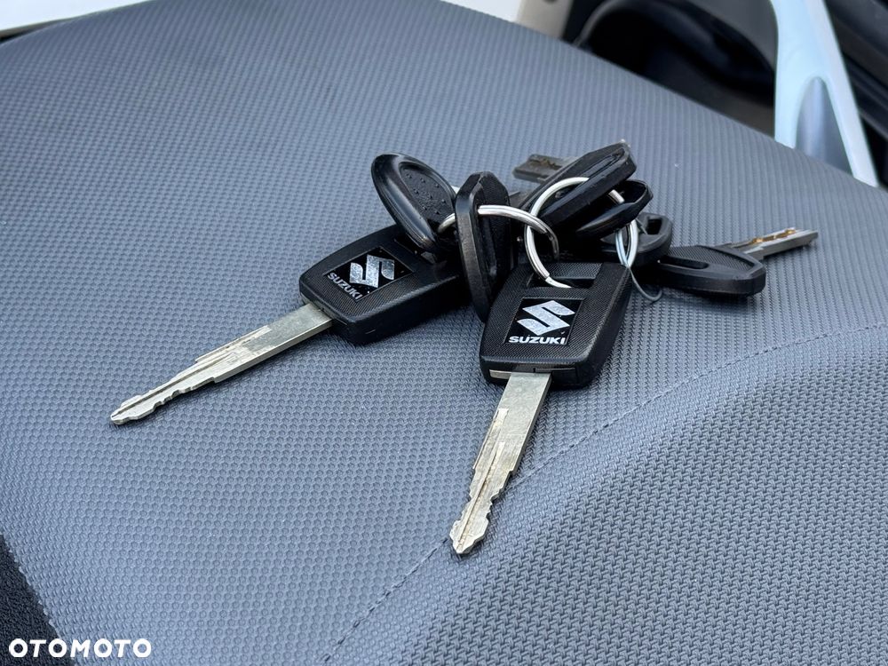Suzuki DL - 24