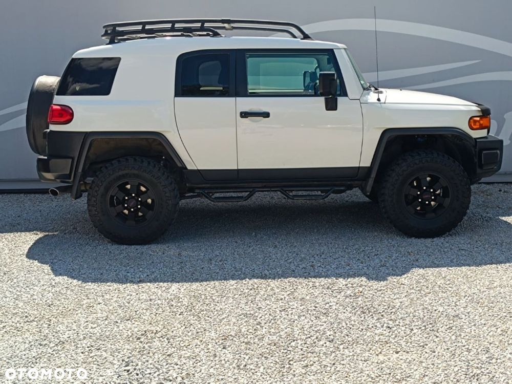 Toyota FJ - 13