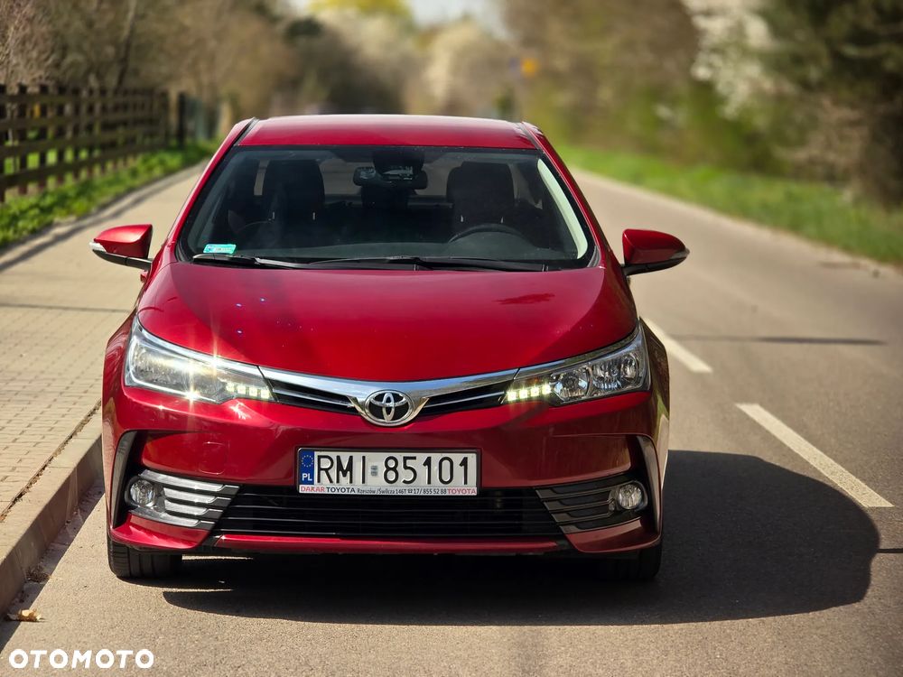 Toyota Corolla 1.6 Premium - 11