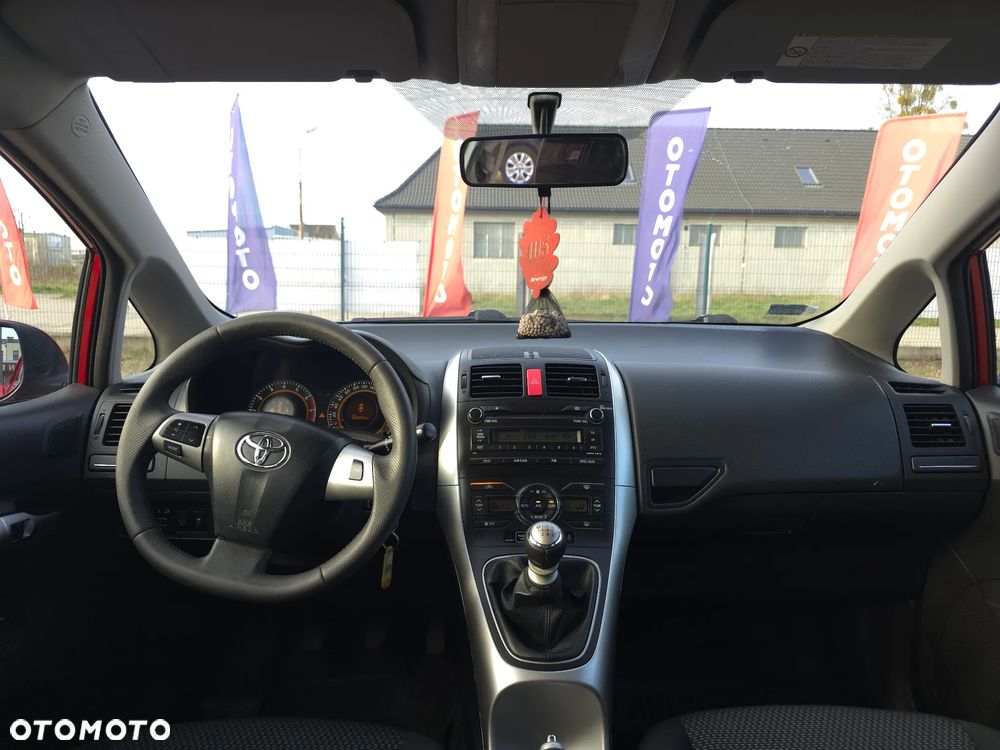 Toyota Auris 1.33 VVT-i Edition - 33
