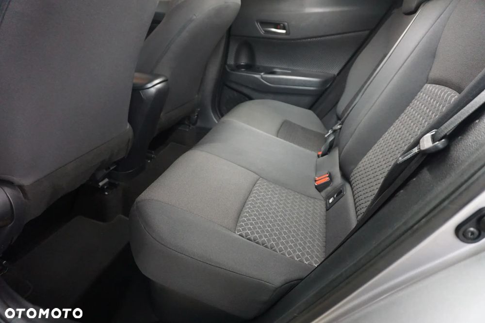 Toyota C-HR Hybrid Business-Edition - 23