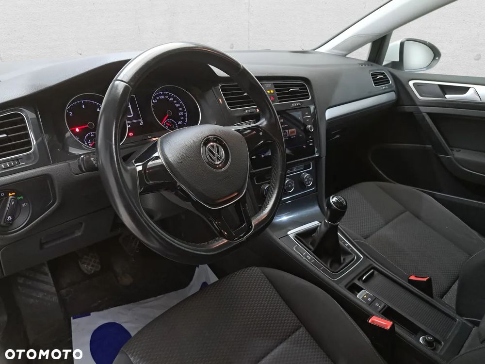 Volkswagen Golf VII 1.6 TDI BMT Comfortline - 6
