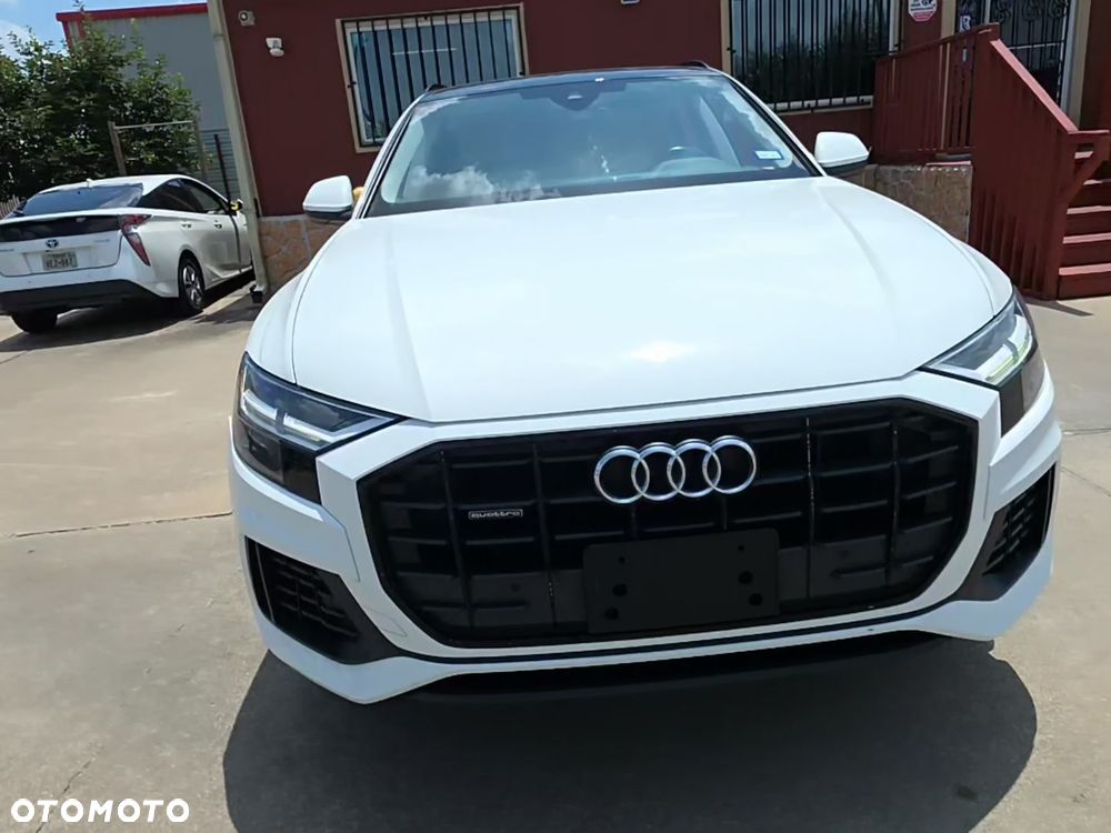 Audi Q8 55 TFSI mHEV Quattro Tiptronic - 1