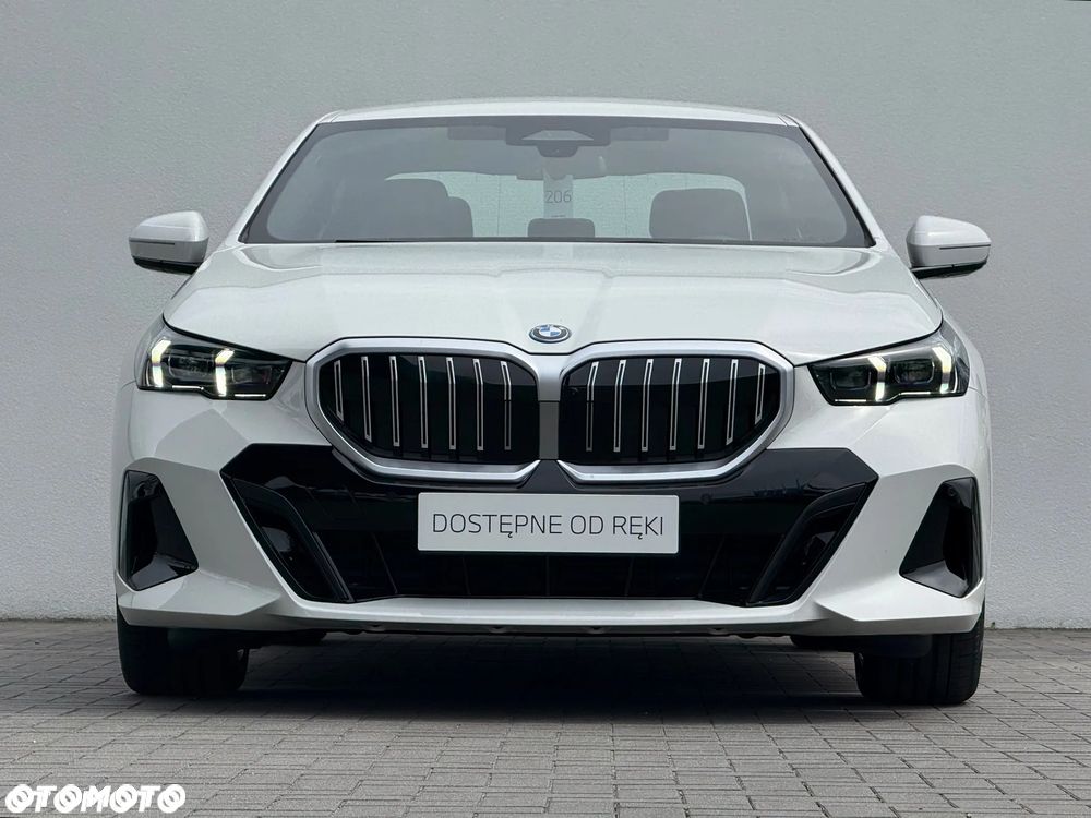 BMW Seria 5 530e PHEV M Sport - 2