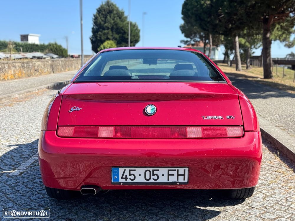 Alfa Romeo GTV 2.0 TS - 4