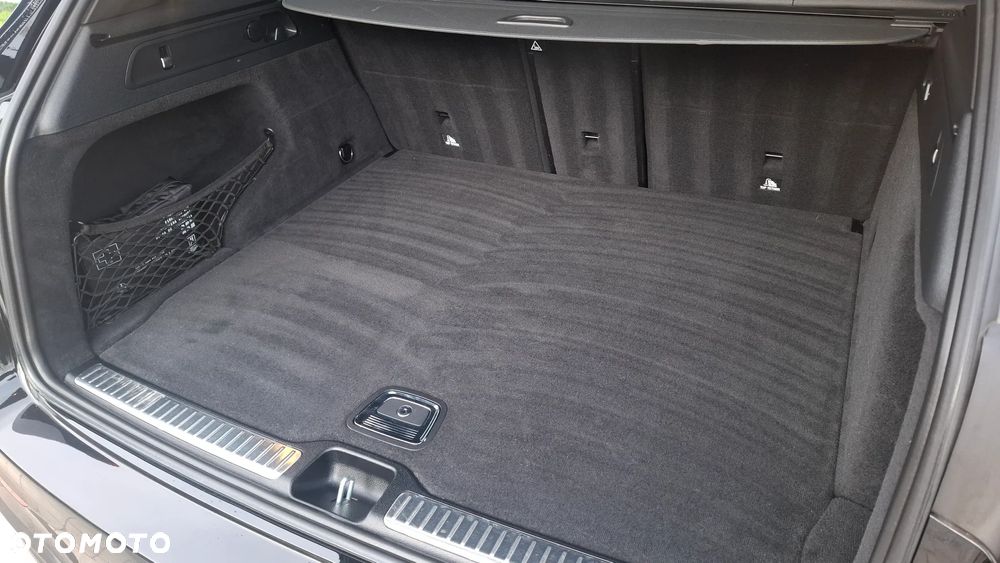 Mercedes-Benz GLC 200 d 4Matic 9G-TRONIC AMG Line Plus - 17