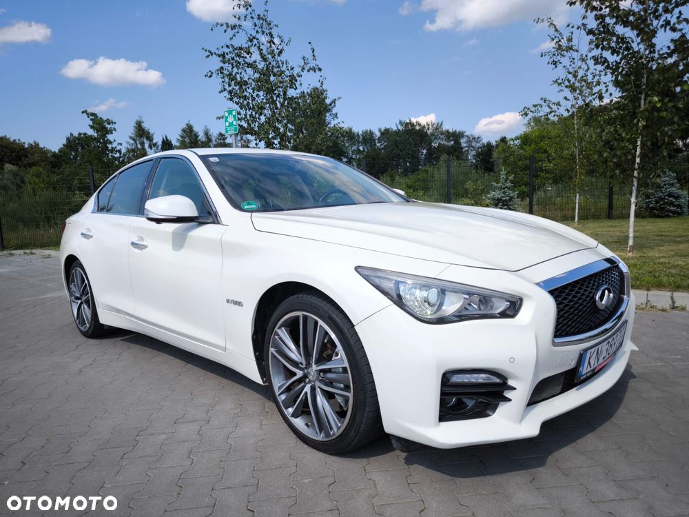 Infiniti Q50 - 3