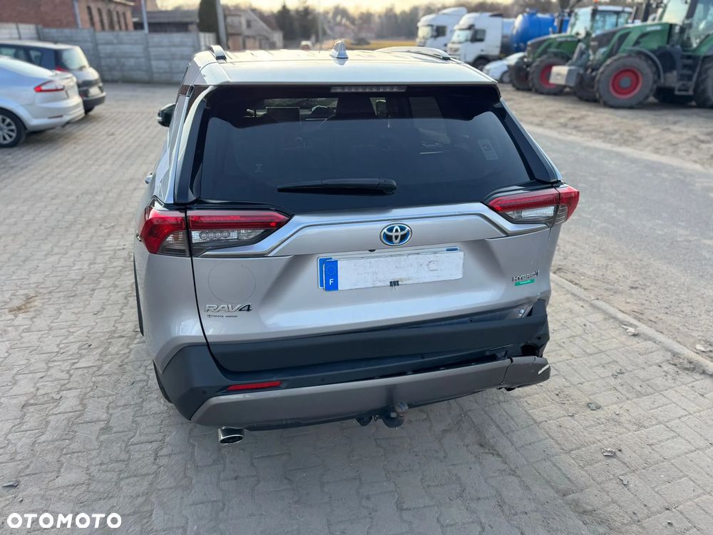 Toyota RAV4 - 7